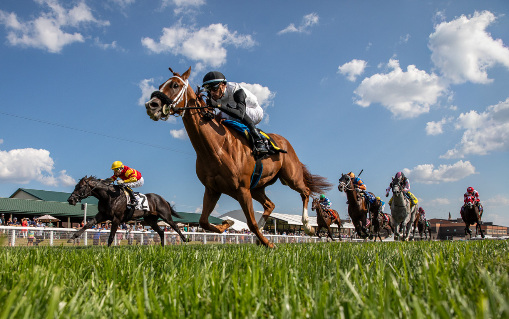 Mid American scores in $750,000 Keeneland Sales Juvenile Sprint;  Chasing the Crown wins second straight $500,000 Tight Spot Overnight H.